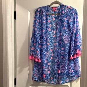 Lilly Pulitzer cover up size xs